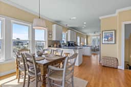 The Marsh House - Image 4